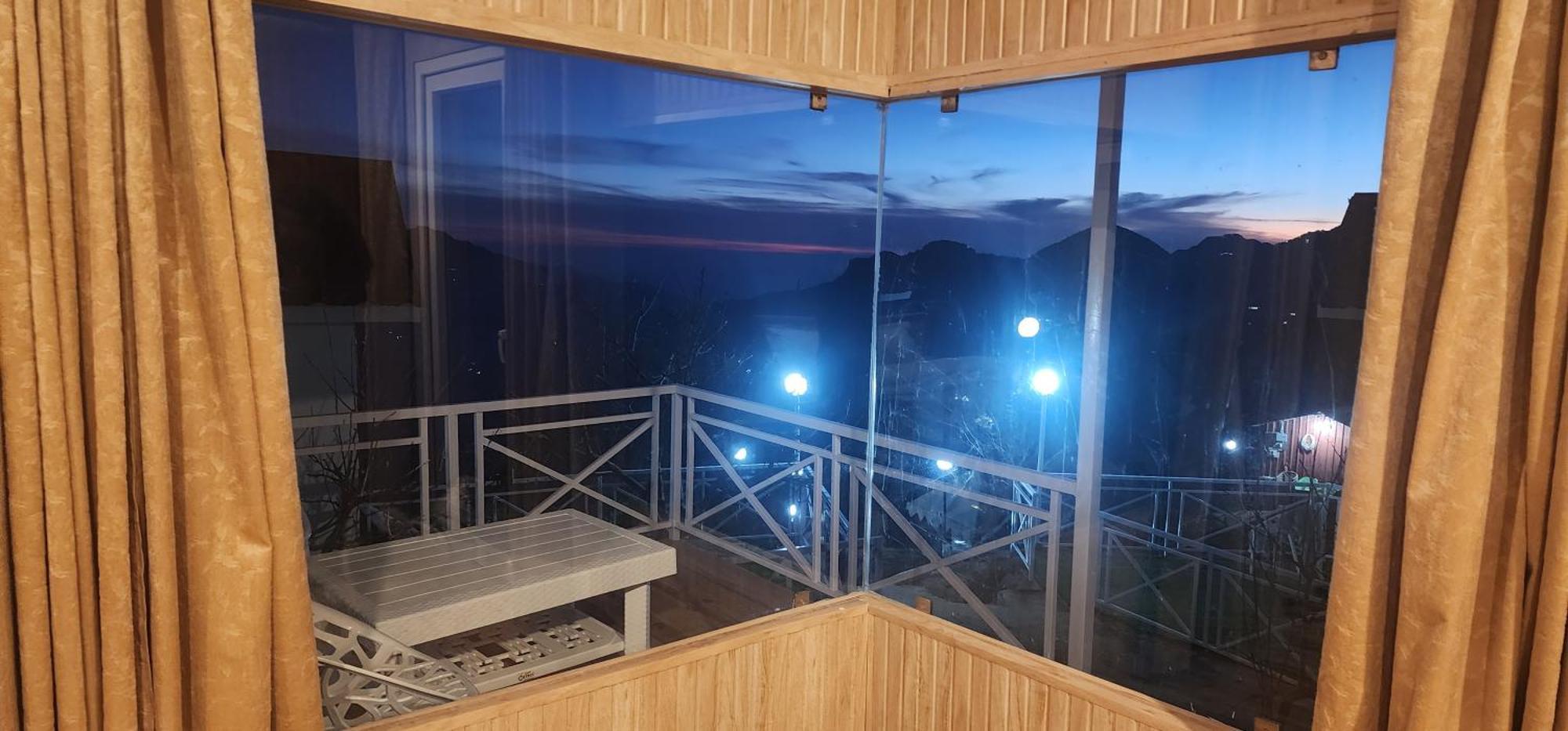 Instaview Kanatal New Tehri Buitenkant foto